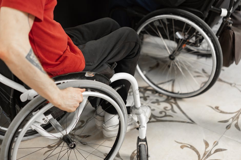 Accessoires fauteuil roulant : le guide complet 2026